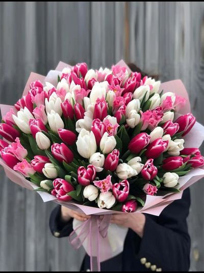 Букет из 151 тюльпана: розовый микс