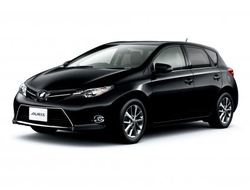 Чехлы на Toyota Auris  II (с 2012)