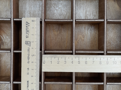 Коробка 20 ячеек, для коллекции камней, цвет "Мокко", крышка со стеклом (24*20*5 см, 800 г) №1300