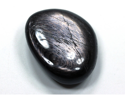 Гиперстен, галтовка, Бразилия (28*23*8 мм, 12,3 г) №26548