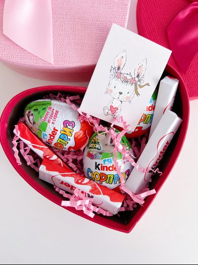 Подарочная коробка малое сердечко красное