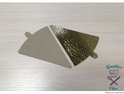 Подложка треугольник с держателем золото 120х90 мм (0,8 мм)