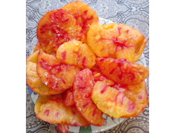 Томат Золотые горы Медео