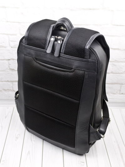 Кожаный рюкзак Roverano black (арт. 3110-01)