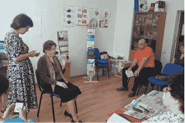 "Медицинская школа" в Екатеринбургском ДЭНАС-центре. Школу ведет врач И.Г. Минцева.