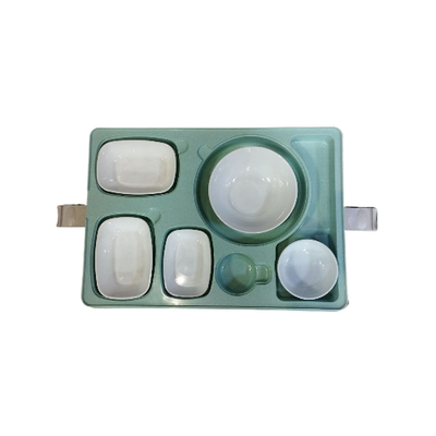 Термоподнос с крышкой 542*390*120 мм. на 6 предметов с зажимом (-40°C до +110°C) п/п