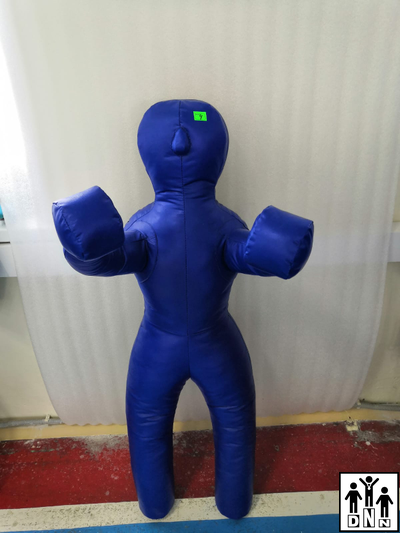 Манекен для борьбы двуногий