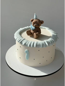 Торт с мишкой