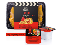 Начос с соусом сальса