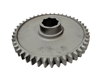 Шестерня 151.37.235 в кпп трактора Т-150