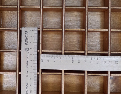 Коробка-пенал 30 ячеек, для коллекции камней, цвет "Палисандр" (24*20*4 см, 550 г) №25790