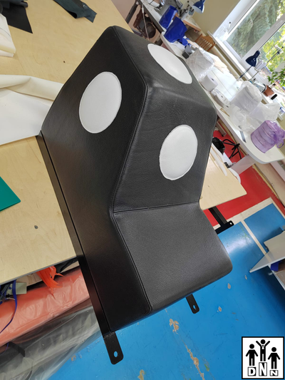 Подушка боксерская настенная Г-образная (апперкотная) натуральная кожа