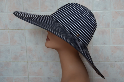 shirokopolaya-shlyapa-letnyaya-zhenskaya-kupit-v-moskve