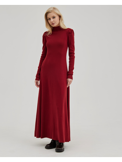 Платье вязаное