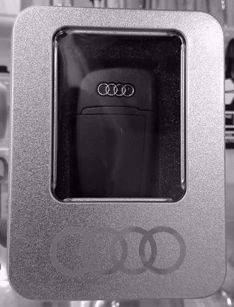 Флешка ключ Audi 16-128 Гб (в коробке)