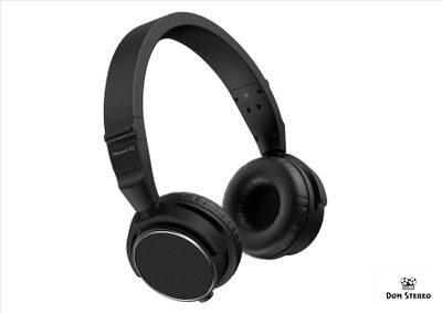 Фото на сайте domstereo.ru PIONEER HDJ-S7-K-1