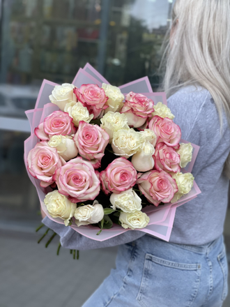 25 роз Эквадор микс