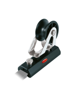 Каретка стаксель-шкота Ronstan Серия 22 RC52230 125х45мм 1205-2410кг с плунжерным стопором и наклонной скобой для судов до 10-11м
