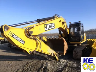 333/J7019 Стекло лобовое нижнее закаленное JCB JS 205LC