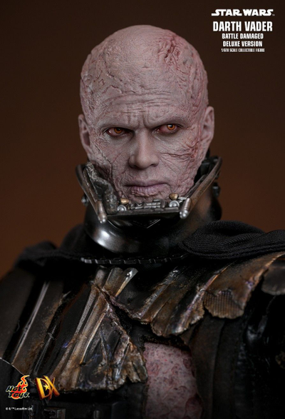Дарт Вейдер в бою (Звездные Войны, Star Wars) - Коллекционная фигурка 1/6 Darth Vader Battle Damaged (Deluxe Version) (DX45) - Hot Toys