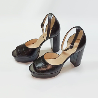 Босоножки 00126