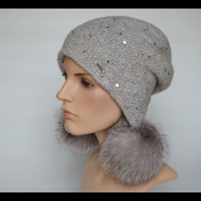 Шапка капор вязаная женская с помпонами Vizio 6444 Италия белая