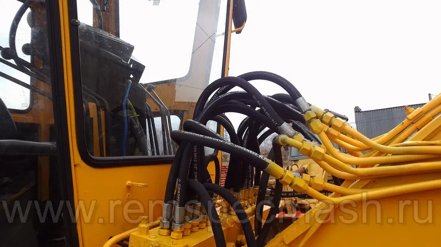 Автогрейдер ДЗ-122Б