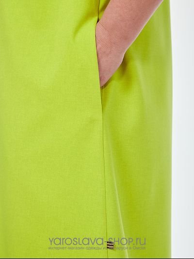 Стильное женское платье в салатовом оттенке