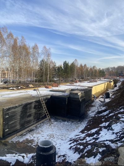 Гидроизоляция фундамента полимочевиной