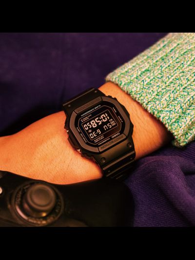 Часы Casio G-Shock DW-5600RW-1