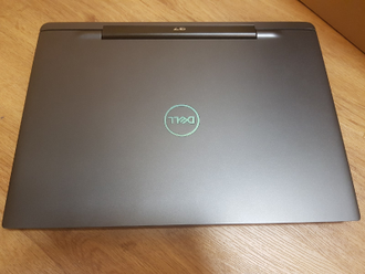 DELL INSPIRON G7 7790 G717-8226 ( 17.3 FHD IPS 144HZ I7-9750H RTX2070(8GB) 16GB 1TB + 512SSD )