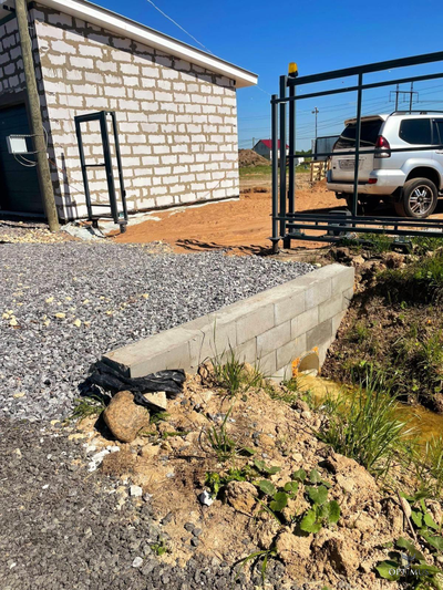 Бетонный блок, 200 мм