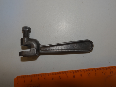 Распресовыватель цепи Иж