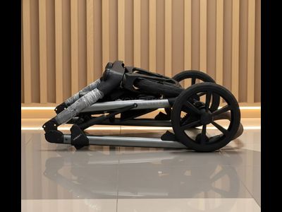 Детская коляска 3 в 1 Luxmom 710 Серый