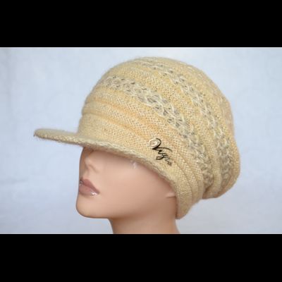 Вязаная кепка Vizio Италия 6163 песочного цвета