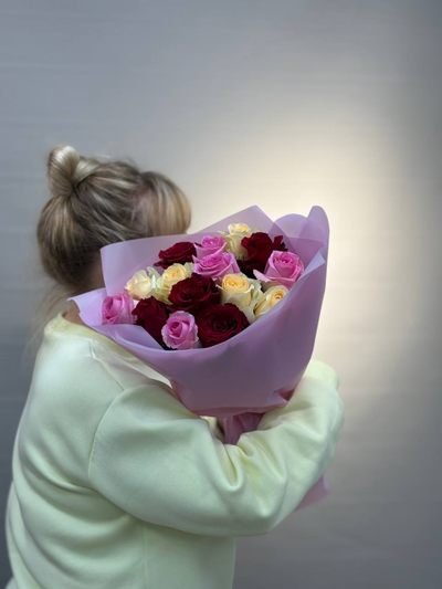 Букет из кенийских роз 15