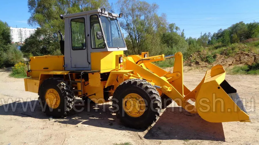 Фронтальный погрузчик ТО-30, капитальный ремонт