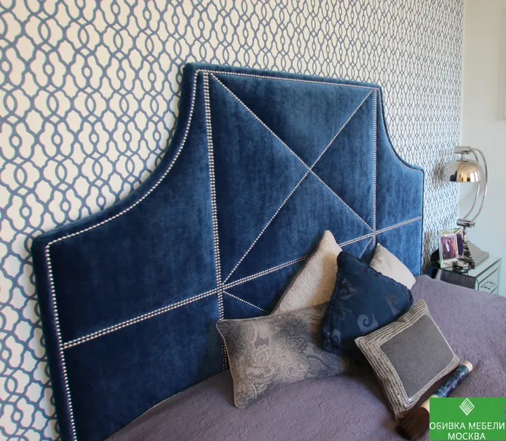 Обивка изголовья гвоздями