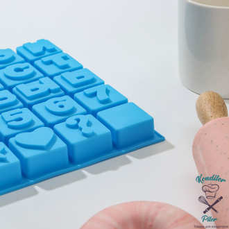 Форма для выпечки Доляна «Алфавит и цифры», 50 ячеек, 35×18,5×2 см, цвет МИКС