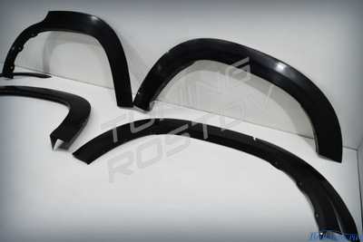 Расширители арок (фендера) Toyota Land Cruiser 200 2007-2016+