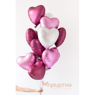 Фонтан фольгированных шаров "Cердца"