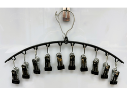 A022B Вешалка 10 прищепок черная