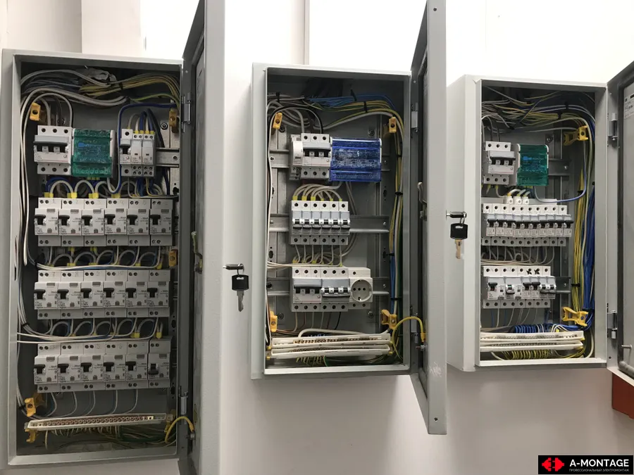 Распределительные щиты. Объект "Центральная городская детская библиотека", г. Самара, ул. Аэродромная, 16А