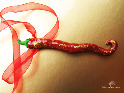 Восточный перец. Авторский кулон с восточными узорами