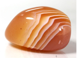 Агат абрикосовый