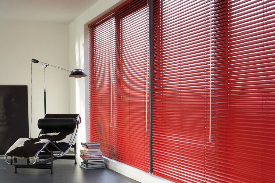 Горизонтальные алюминиевые жалюзи для офиса, дома