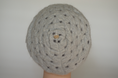 Серый берет из альпака и мохера