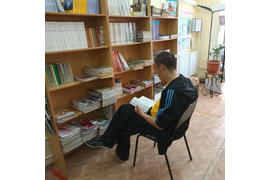 Алексей любит читать и просматривать журналы