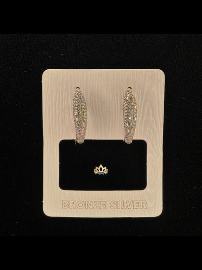 Серьги колечки с кристаллами на серебристом металле 2см