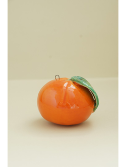 Мандарин с листком